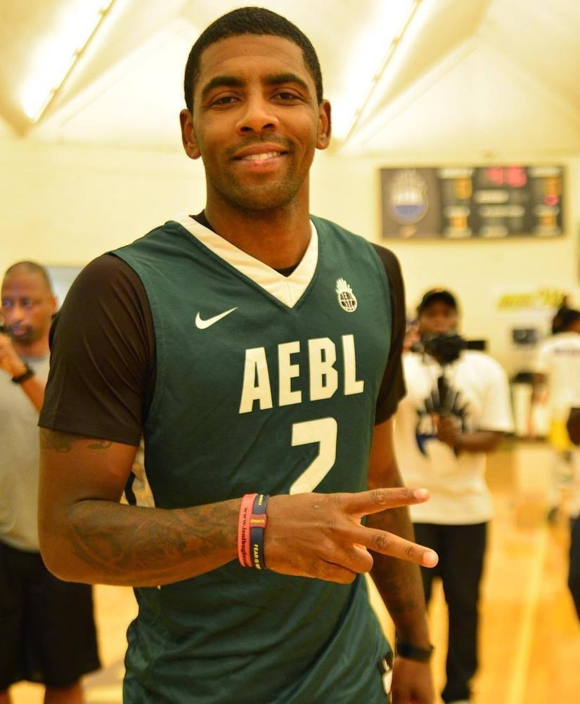 克罗地亚中场组合依旧稳如老狗（克罗地亚中场组合依然稳若磐石）