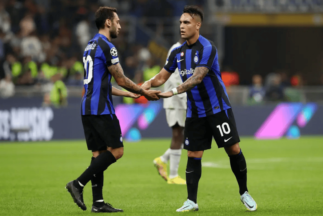 曝皇马已解雇阿隆索！踢曼城后正式官宣 42岁青训传奇任临时教练（传皇马解雇阿隆索：战曼城后将官宣，42岁青训名宿出任临时主帅）