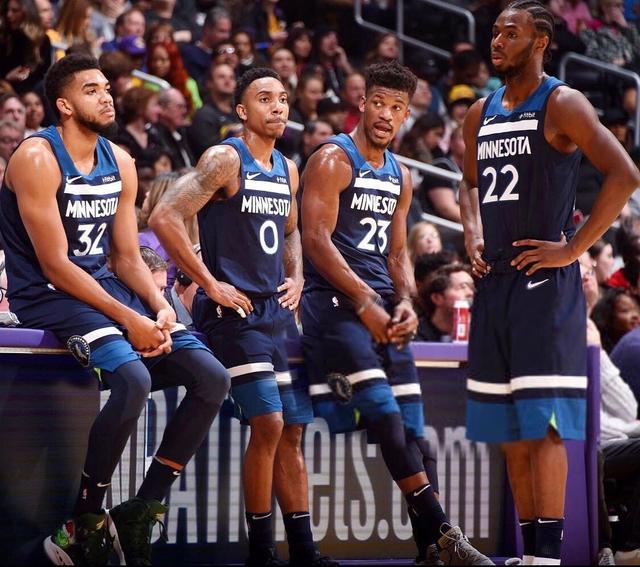 孔帕尼：我们已经给迪亚斯放假了，这样他能在精神上完全恢复（孔帕尼：迪亚斯已获假期，以便彻底恢复精神）