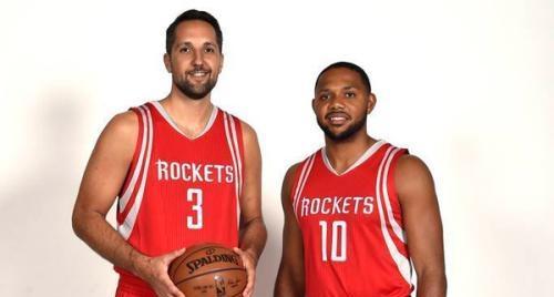 裁识过人丨受不了雷霆哨！森林狼主教练连吃2T被驱逐解读（裁识过人丨雷霆判罚引争议，森林狼主帅连吞两T遭逐解析）