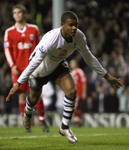 FIFA女足最新排名：中国女足下降一位至世界第17，亚洲第四（FIFA女足排名更新：中国队降至世界第17，位列亚洲第4）